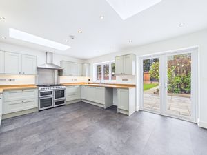 Photo 6- click for photo gallery